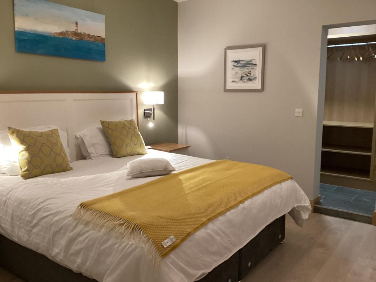 Roundstone Retreats Quayside Luxury Apt エクステリア 写真